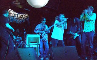 Damo Suzuki and Courtesy Group