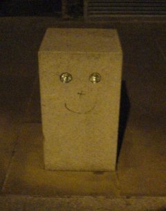 Bollard Face