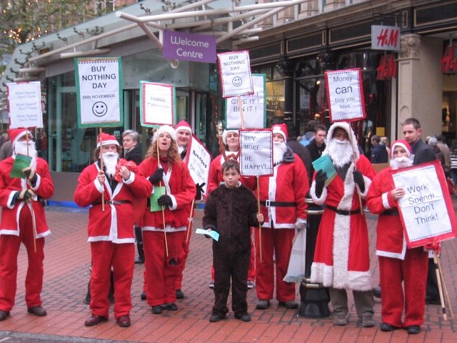 Birmingham Buy Nothing Day Santa Parade