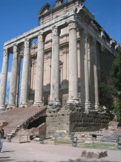 rome_fora_temple.jpg